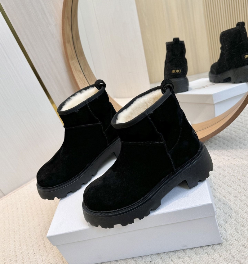 ch**an D*or boots